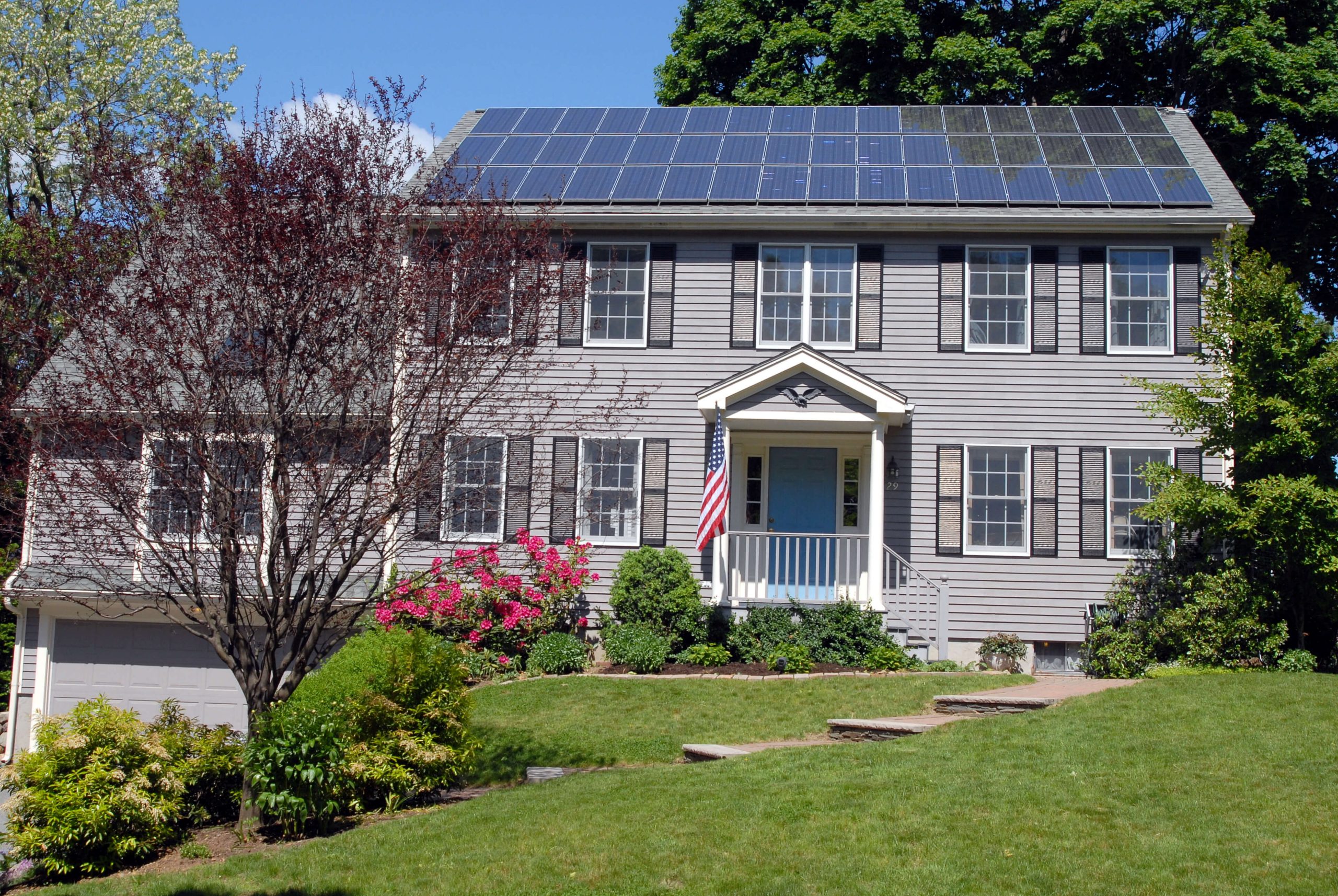 Where to Find the Best Solar Panel Companies in Rhode Island